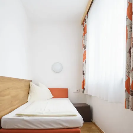 Hotel Drei Kreuz - Self Check In 3*